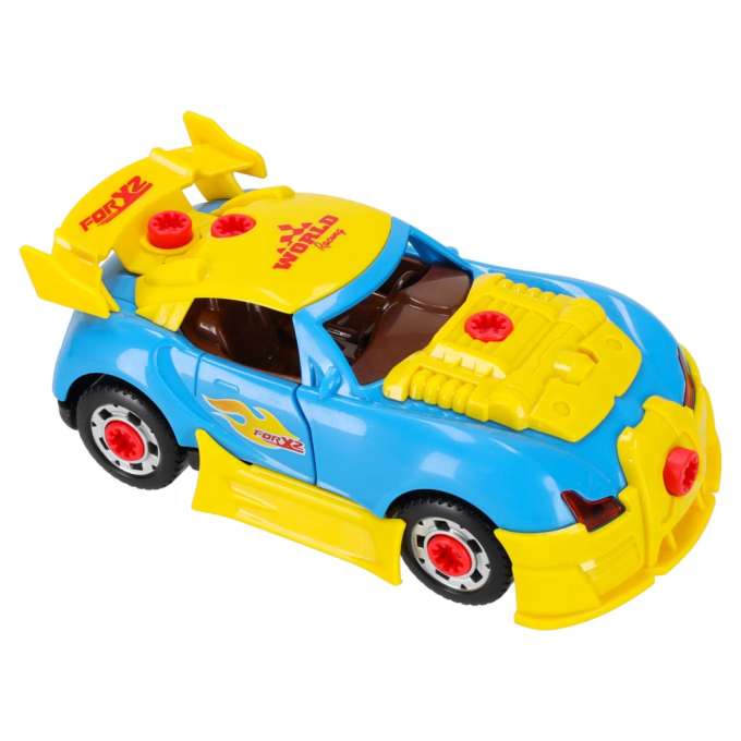 Automobilis su garsais ir šviesomis, surenkamas atsuktuvu