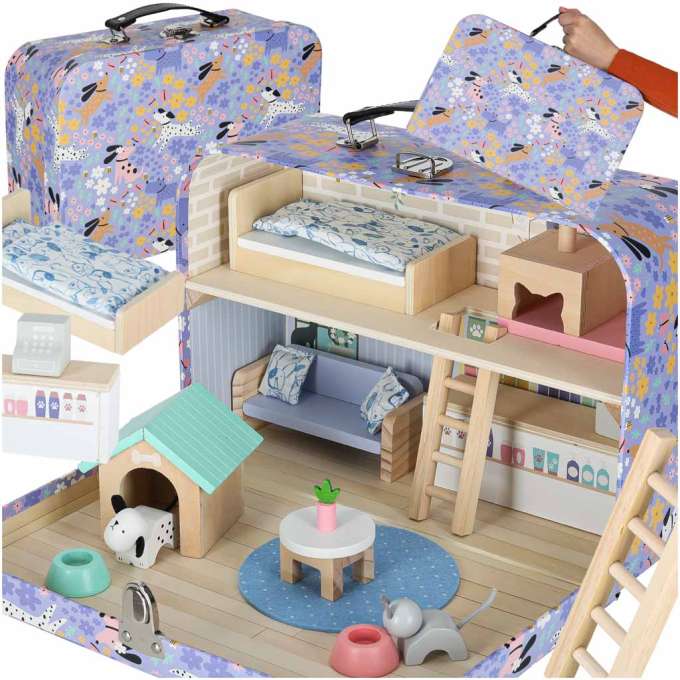 Lagaminas - namelis su gyvūnėliais ir baldais